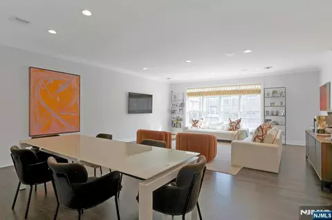 51 Lexington Ct #51, Englewood, NJ 07631
