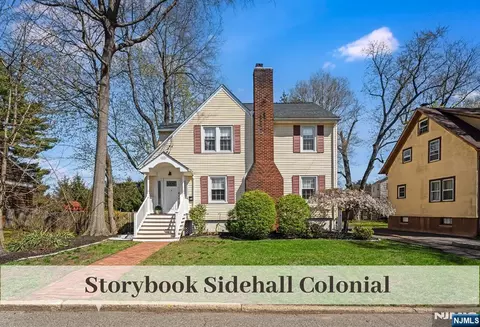 17 Saint Nicholas Ave, Westwood, NJ 07675