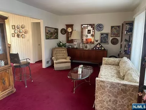 Living - 82 Azalea St, Paramus, NJ 07652 photo 2 of 2