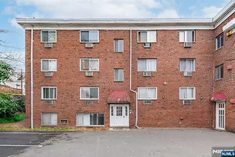 61 Union Ave #D3, Belleville, NJ 07109