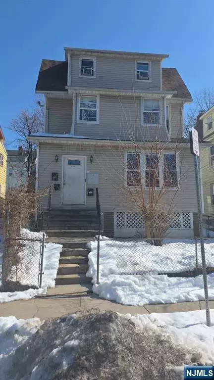 94 Cedar Ave, Newark, NJ 07106