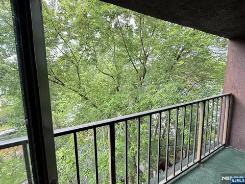 55 Clinton #502, Hackensack, NJ 07601