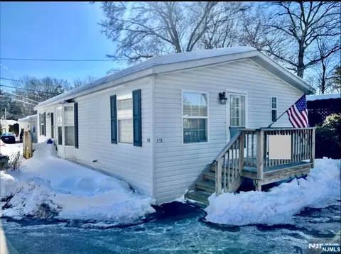 600 Pulis Pulis, Mahwah, NJ 07430