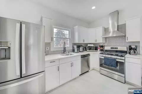 106 Paine Ave, Irvington, NJ 07111