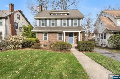 1342 Pennington Rd, Teaneck, NJ 07666