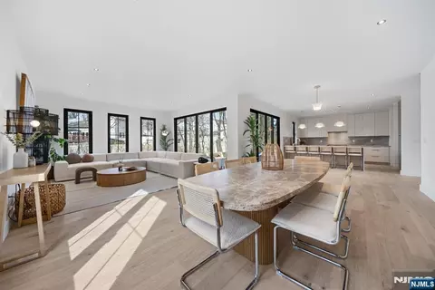 Dining - 23 Cherry Ct, Cresskill, NJ 07626 photo 1 of 1