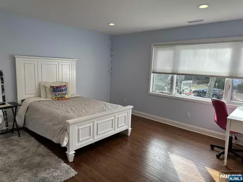 Bedroom - 711 Camperdown Rd, Teaneck, NJ 07666 photo 3 of 4