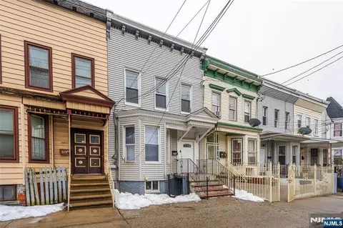 249 Summer Ave, Newark, NJ 07104