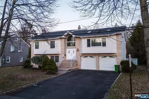 440 Holly Ave, Paramus, NJ 07652 photo 1