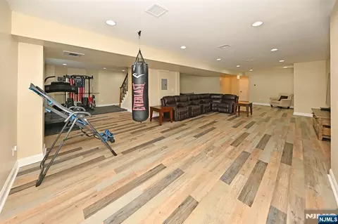 Other - 106 Arnot Pl, Paramus, NJ 07652 photo 5 of 8