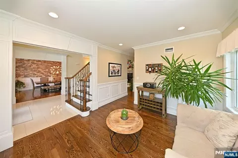 Entry Way - 106 Arnot Pl, Paramus, NJ 07652 photo 3 of 4