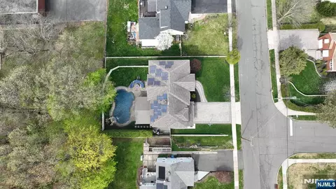 View/Area - 106 Arnot Pl, Paramus, NJ 07652 photo 6 of 8