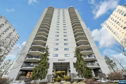 245 Prospect Ave #12B, Hackensack, NJ 07601