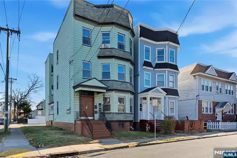 76-78 Halstead St, Newark, NJ 07106
