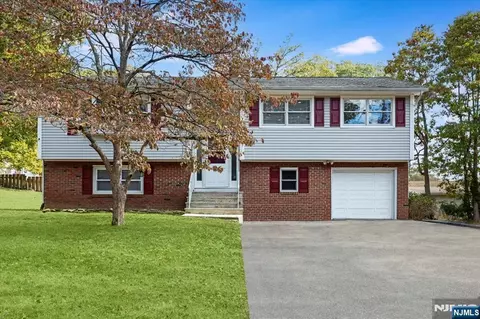 145 Schwarz Blvd, Lake Hopatcong, NJ 07849