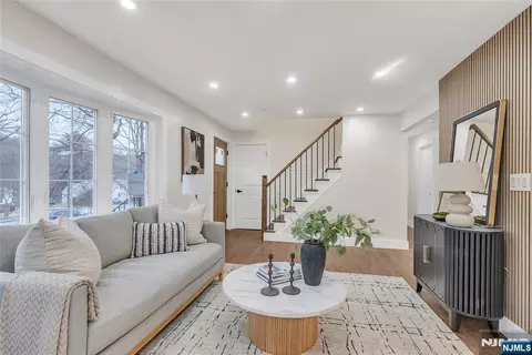 326 Saint Cloud Ave, West Orange, NJ 07052