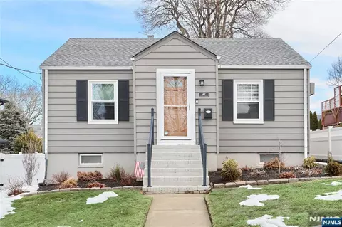 47 Franklin Ave, Hasbrouck Heights, NJ 07604