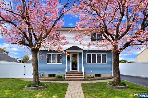 130 Tuella Ave, Elmwood Park, NJ 07407
