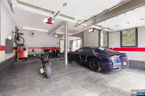 Other - 56 Lilac Ln, Paramus, NJ 07652 photo 8 of 12