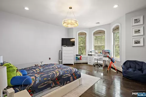 Bedroom - 56 Lilac Ln, Paramus, NJ 07652 photo 5 of 5