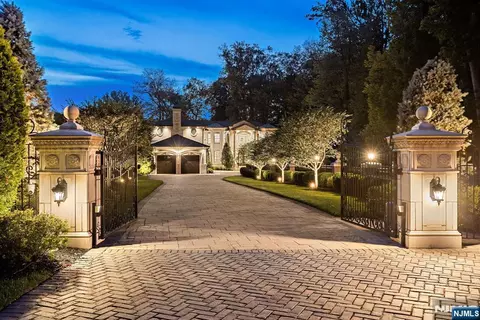 Other - 56 Lilac Ln, Paramus, NJ 07652 photo 1 of 12