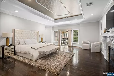 Bedroom - 56 Lilac Ln, Paramus, NJ 07652 photo 2 of 5