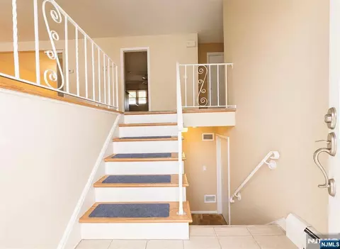 Entry Way - 274 Seton Hall Dr, Paramus, NJ 07652 photo 1 of 2