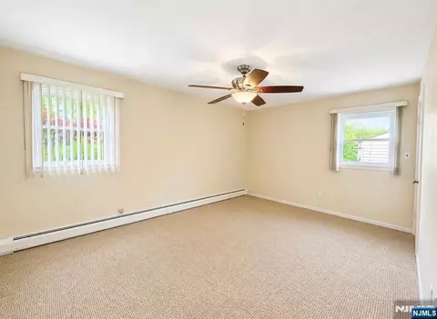 Bedroom - 274 Seton Hall Dr, Paramus, NJ 07652 photo 1 of 5