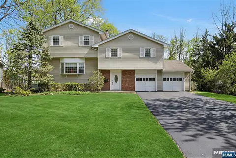 115 Southern Pkwy, Ridgewood, NJ 07450