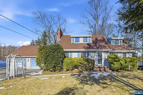 257 Franklin Ave, Wyckoff, NJ 07481