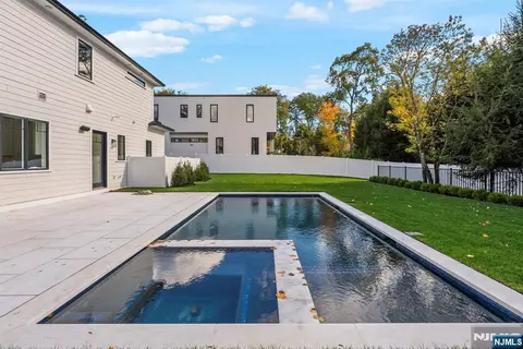 Exterior - 7 Central Ave, Demarest, NJ 07627 photo 1 of 3