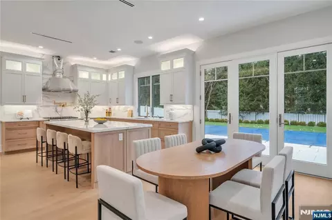 Dining - 7 Central Ave, Demarest, NJ 07627 photo 1 of 6