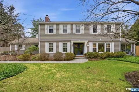 21 Ridge Rd, Norwood, NJ 07648