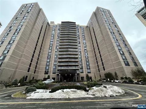 1512 Palisade Ave #10P, Fort Lee, NJ 07024