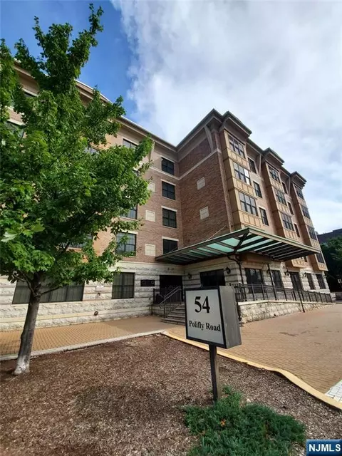 54 Polifly Rd #201, Hackensack, NJ 07601