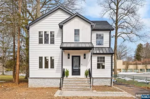 57 E Hudson Ave, Englewood, NJ 07631