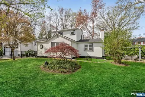80 Harrington Ave, Closter, NJ 07624