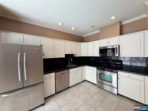 Kitchen - 123 Bobolink Ct, Wayne, NJ 07470 photo 1 of 1