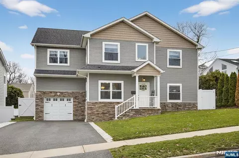 269 Adams Ave, River Edge, NJ 07661