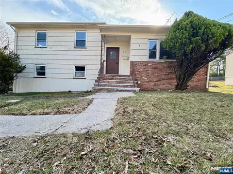 27 Old Short Hills Rd, West Orange, NJ 07052