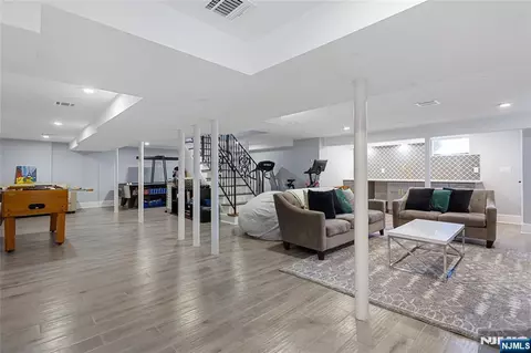 Other - 537 Spring Valley Rd, Paramus, NJ 07652 photo 3 of 8