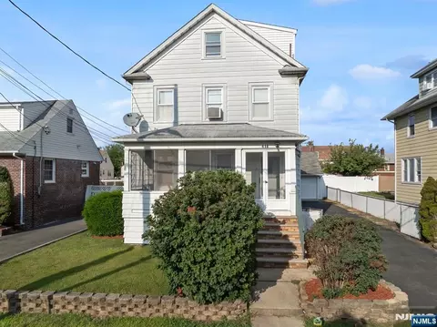 418 Taylor Ave, Hackensack, NJ 07601 photo 1