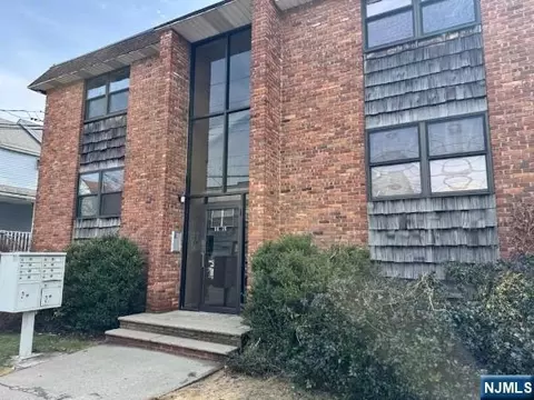 68-70 Montgomery St #7, Bloomfield, NJ 07003