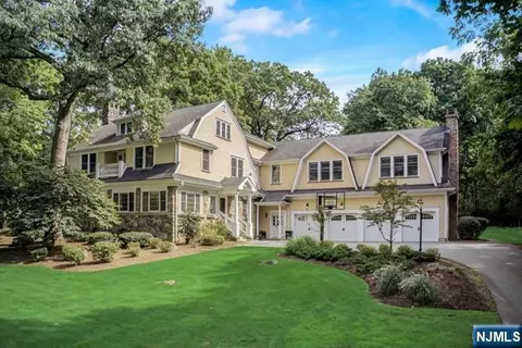 23 Olney Rd, Mahwah, NJ 07430