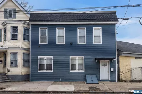 705 15th St, Newark, NJ 07103