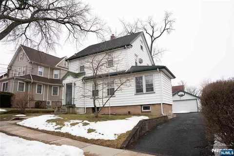 110 Cane St, Bogota, NJ 07603