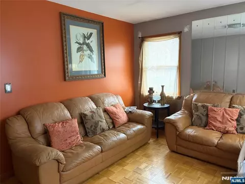 41 Watsessing Ave, Belleville, NJ 07109