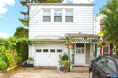 109 Dixon Ave, Paterson, NJ 07501