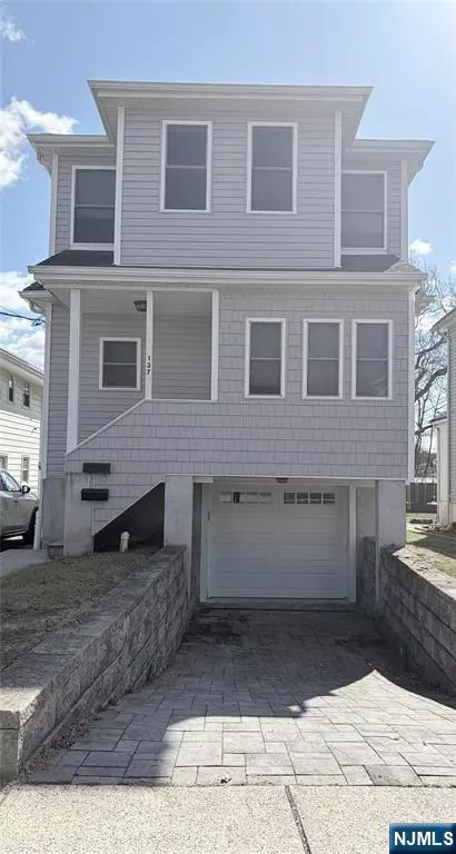 137 Reade St, Englewood, NJ 07631