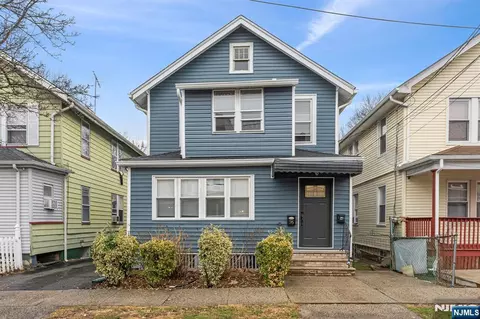 76 Mission St, Montclair, NJ 07042
